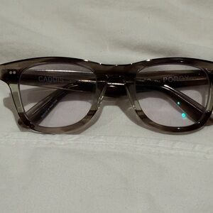Caddis reading glasses 2.0 Goofy Regular Slim Rectangular Glasses in Smoky Gray
